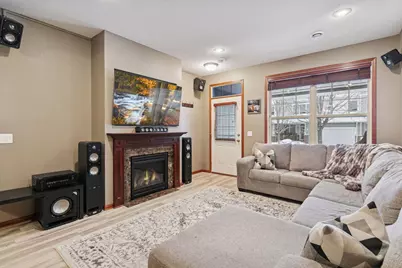 1650 White Pine Way #B, Carver, MN 55315 - Photo 9