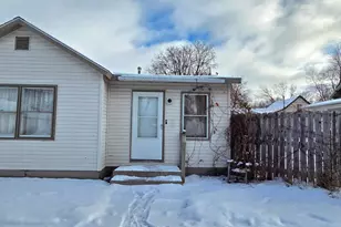 822 7th St, International Falls, MN 56649 - Photo 25