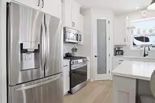 6506 Harvest Wy, Chaska, MN 55318 - Photo 11