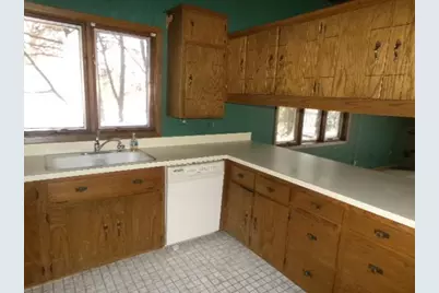 2 Hazeltine Estates, Chaska, MN 55318 - Photo 3