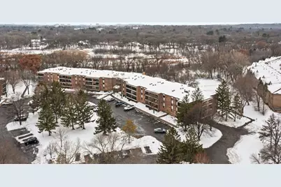 10451 Greenbrier Road #B103, Hopkins, MN 55305 - Photo 21