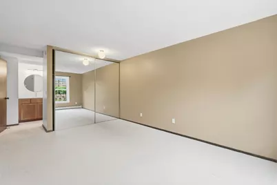 4648 Cedar Lake Road S #3, Saint Louis Park, MN 55416 - Photo 9