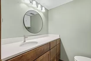 4648 Cedar Lk Rd S, Saint Louis Park, MN 55416 - Photo 17