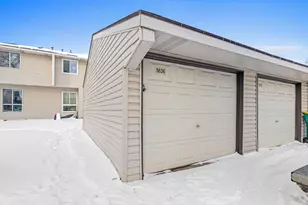 5636 Brookdale Dr N, Brooklyn Park, MN 55443 - Photo 3