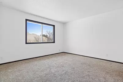 5636 Brookdale Drive N, Brooklyn Park, MN 55443 - Photo 23