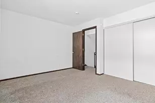 5636 Brookdale Dr N, Brooklyn Park, MN 55443 - Photo 25