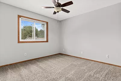 136 71 1/2 Way NE, Fridley, MN 55432 - Photo 17