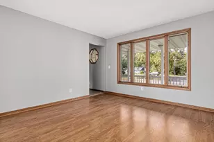 136 71 1/2 Way NE, Fridley, MN 55432 - Photo 5