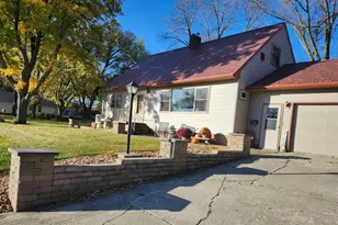 330 1st St W, Lake Lillian, MN 56253 - Photo 29