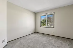 3873 Dolomite Dr, Eagan, MN 55122 - Photo 19