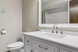 3873 Dolomite Dr, Eagan, MN 55122 - Photo 21