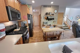 7517 5th St N, Oakdale, MN 55128 - Photo 3