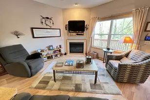 7517 5th St N, Oakdale, MN 55128 - Photo 9