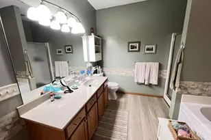 7517 5th St N, Oakdale, MN 55128 - Photo 23