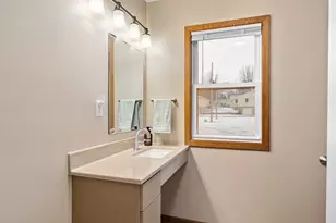 323 Murray St, Owatonna, MN 55060 - Photo 21