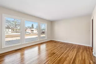 323 Murray St, Owatonna, MN 55060 - Photo 11