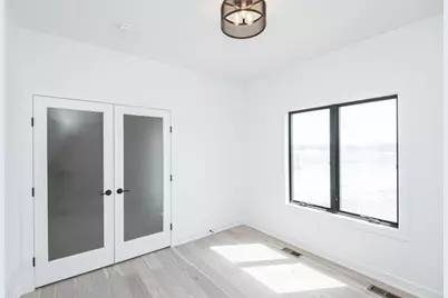 2811 Wildflower Lane SW, Rochester, MN 55902 - Photo 7