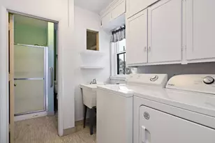 321 Myrtle St W, Stillwater, MN 55082 - Photo 13