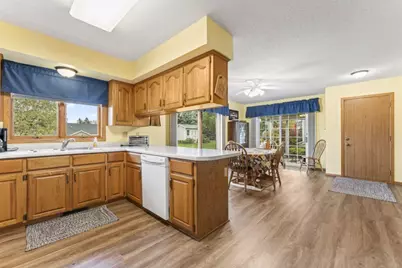 280 4th Avenue SE, Plainview, MN 55964 - Photo 21