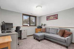 1251 Lake Susan Hills Dr, Chanhassen, MN 55317 - Photo 21