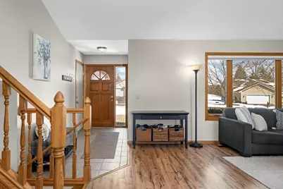 1251 Lake Susan Hills Drive, Chanhassen, MN 55317 - Photo 11