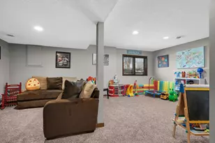 1251 Lake Susan Hills Dr, Chanhassen, MN 55317 - Photo 25