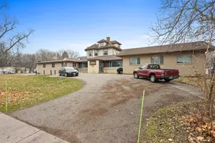 320 7th Ave E, Alexandria, MN 56308 - Photo 1