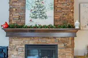 16899 E Lake Dr, Lakeville, MN 55044 - Photo 15