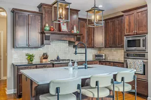 16899 E Lake Dr, Lakeville, MN 55044 - Photo 9