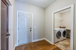 16899 E Lake Dr, Lakeville, MN 55044 - Photo 29