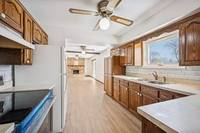 7050 Pioneer Trail, Greenfield, MN 55357 - Photo 11