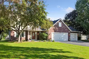 8769 Jewel Ave S, Cottage Grove, MN 55016 - Photo 3