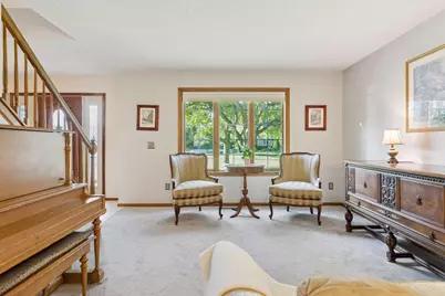 8769 Jewel Avenue S, Cottage Grove, MN 55016 - Photo 9