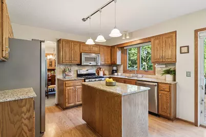 8769 Jewel Avenue S, Cottage Grove, MN 55016 - Photo 13