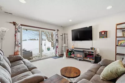 3909 93rd Avenue N, Brooklyn Park, MN 55443 - Photo 9