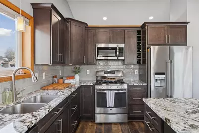 9498 Hamlet Avenue S, Cottage Grove, MN 55016 - Photo 9