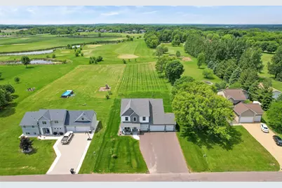 9867 Kahler Avenue NE, Monticello, MN 55362 - Photo 67