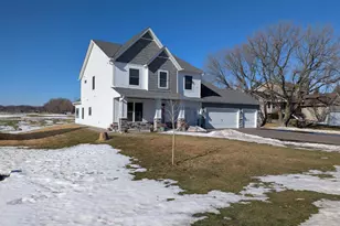 9867 Kahler Ave NE, Monticello, MN 55362 - Photo 1