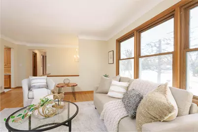 1404 Primrose Curve, Roseville, MN 55113 - Photo 13