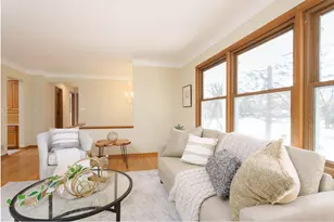 1404 Primrose Curve, Roseville, MN 55113 - Photo 13