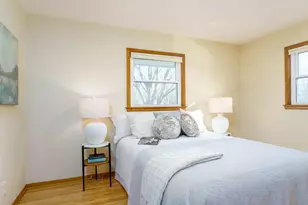 1404 Primrose Curve, Roseville, MN 55113 - Photo 5