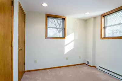 1404 Primrose Curve, Roseville, MN 55113 - Photo 19