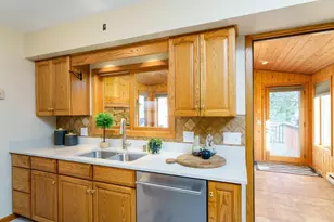 1404 Primrose Curve, Roseville, MN 55113 - Photo 15