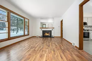 102 Woodhill Rd, Saint Cloud, MN 56301 - Photo 3