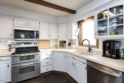 605 E Hawthorne Street, Albert Lea, MN 56007 - Photo 3