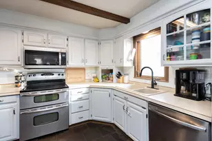 605 E Hawthorne St, Albert Lea, MN 56007 - Photo 3