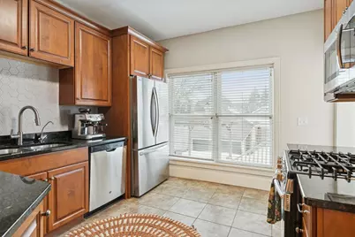 931 Iglehart Avenue, Saint Paul, MN 55104 - Photo 11