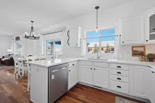 213 Ardennes Ave E, Shakopee, MN 55379 - Photo 11