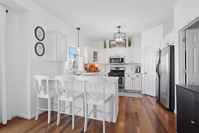 213 Ardennes Avenue E, Shakopee, MN 55379 - Photo 9