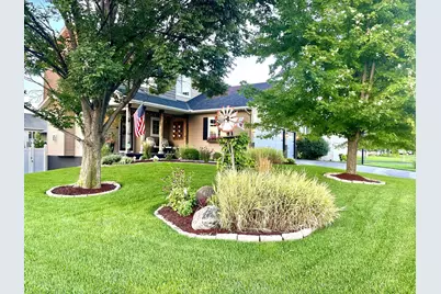 213 Ardennes Avenue E, Shakopee, MN 55379 - Photo 37